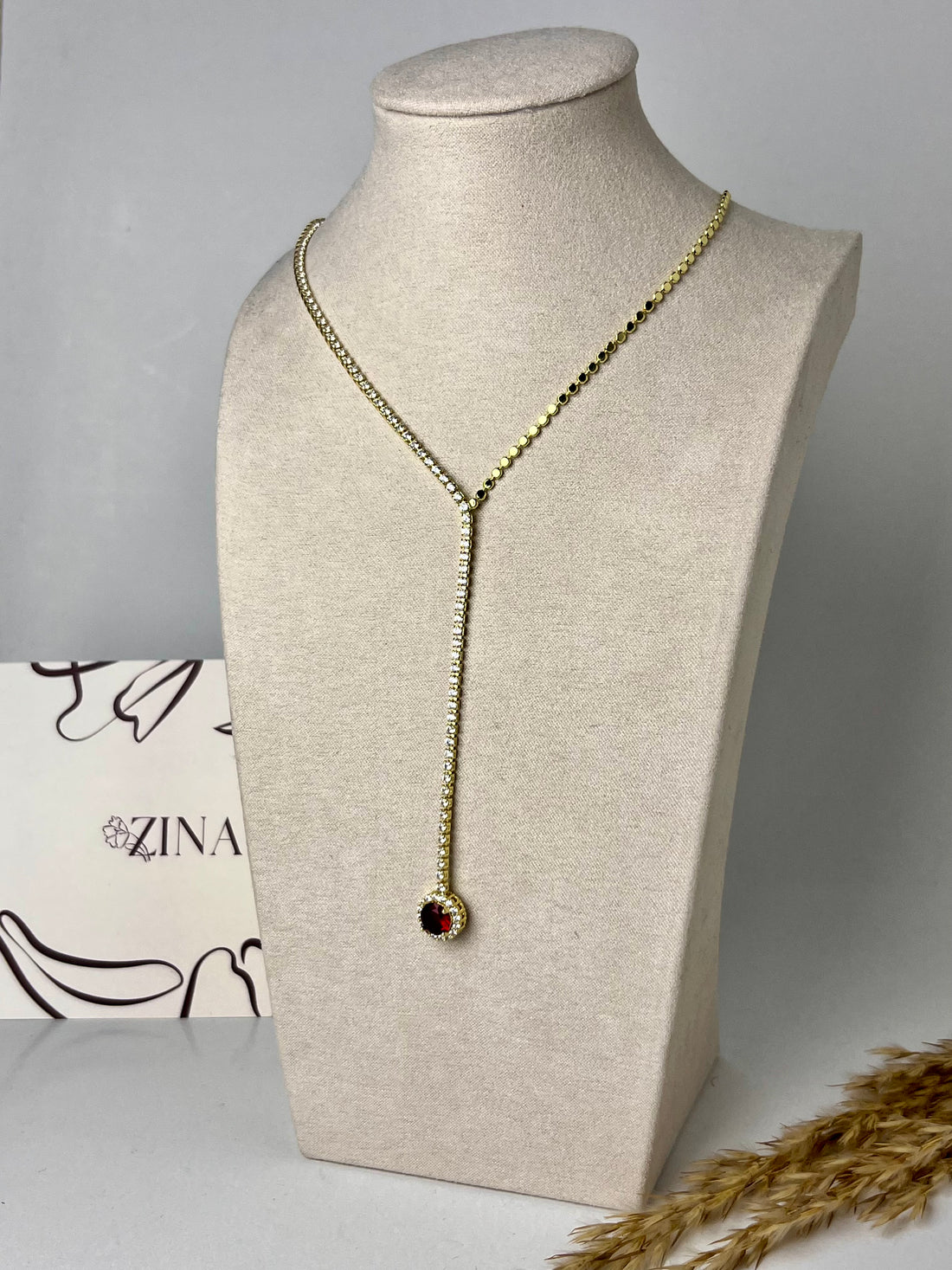 Sultana gold necklace