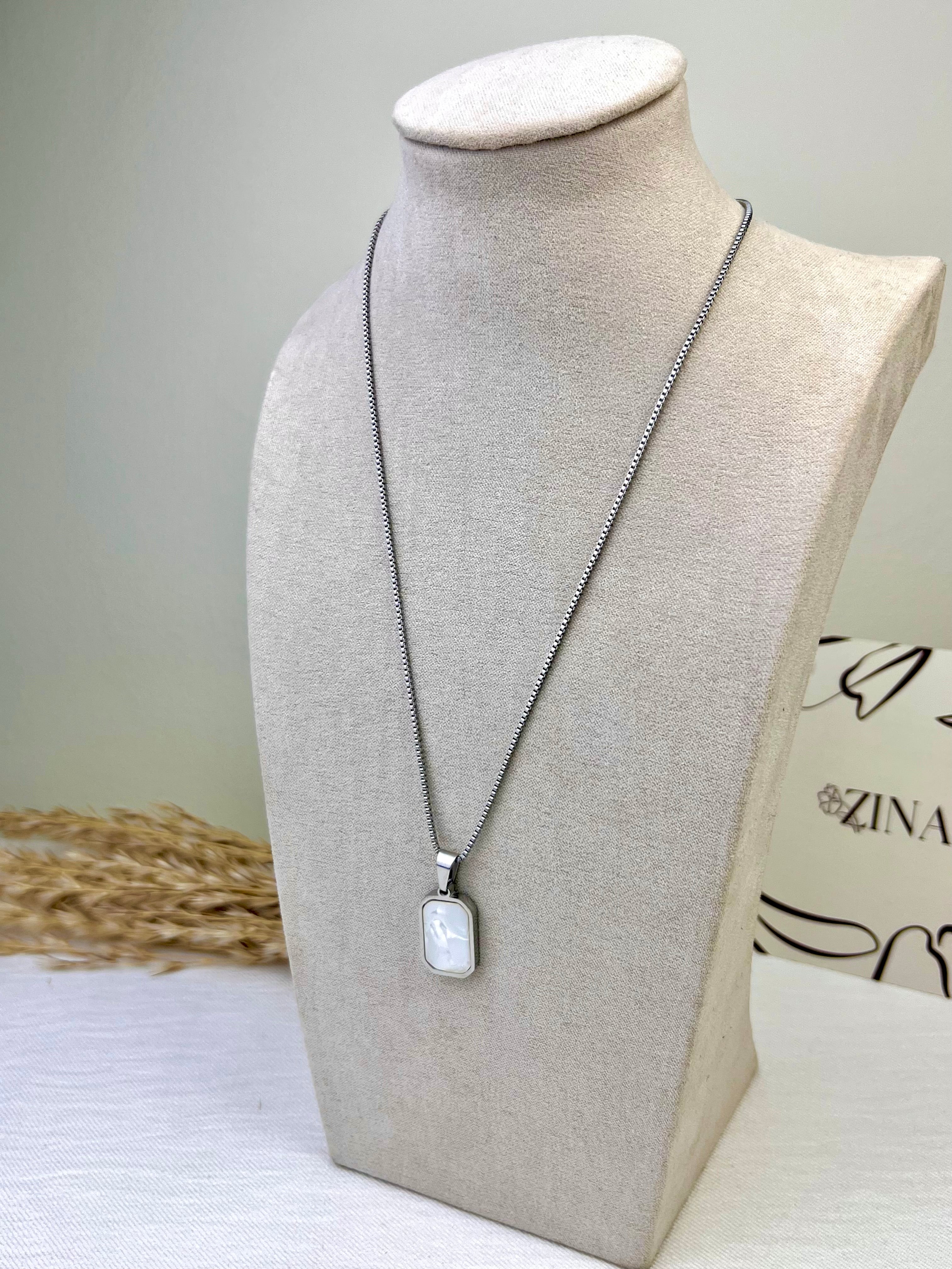 Double-sided silver necklace