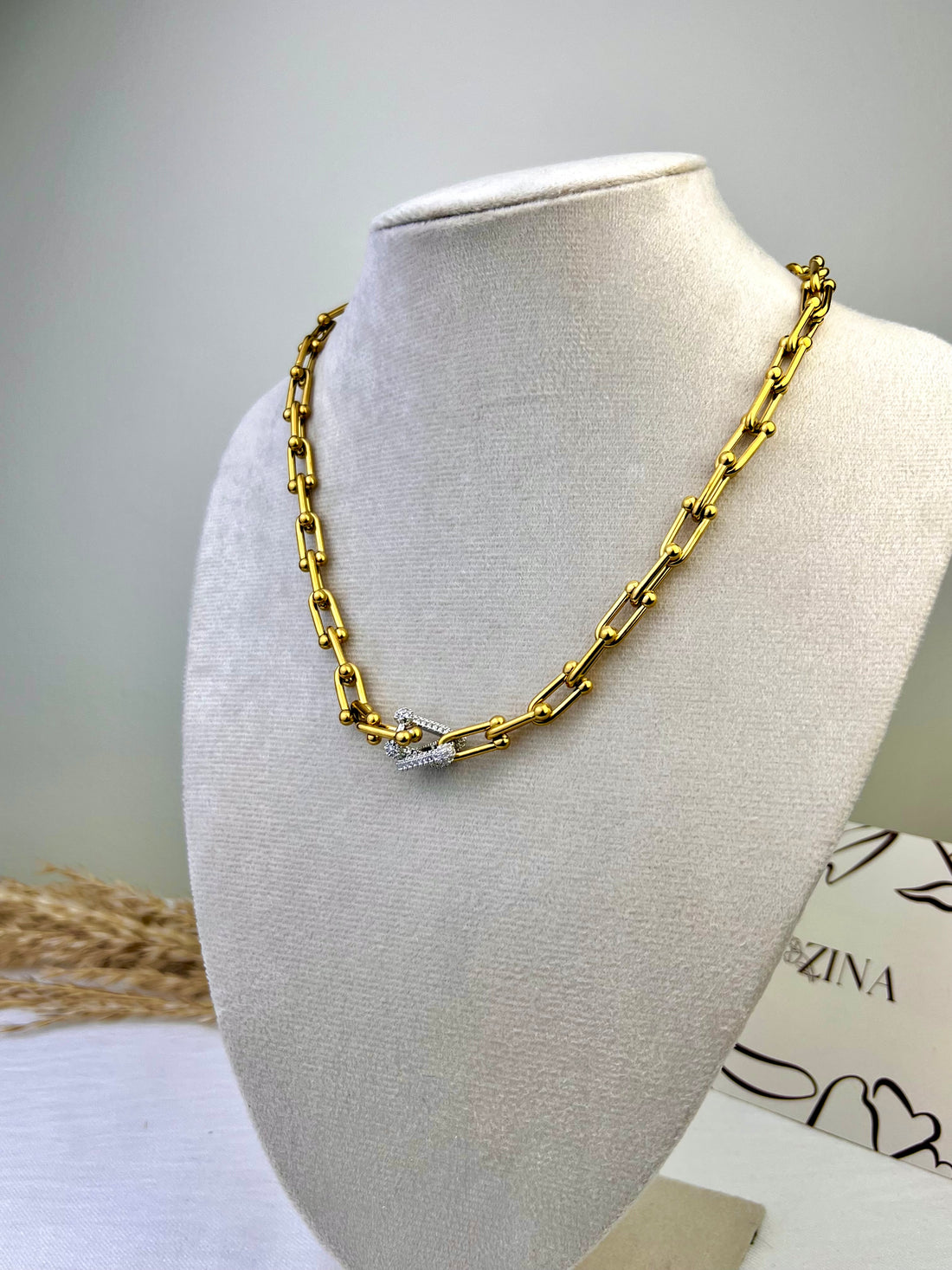 gold studded necklace